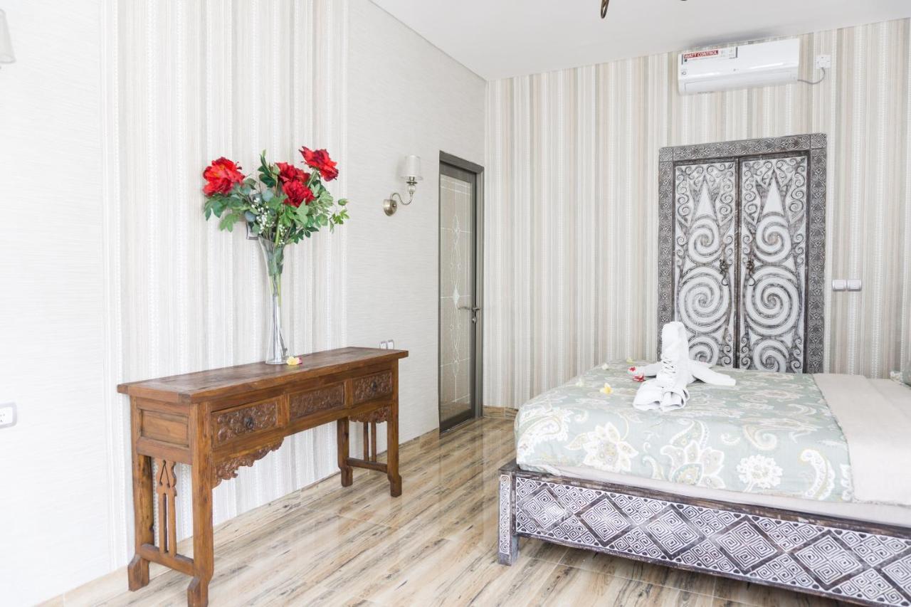 Colibry Villa ซานูร์ ภายนอก รูปภาพ